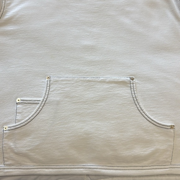 Women’s Silver Wear cropped crew neck shirt. Size L/XL ? SEE MEASUREMENTS - Picture 4 of 5